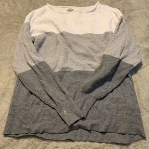 grey and white sweater❕❕